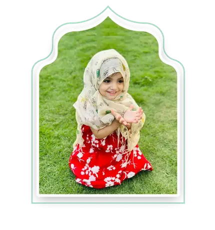 Child learning Quran online